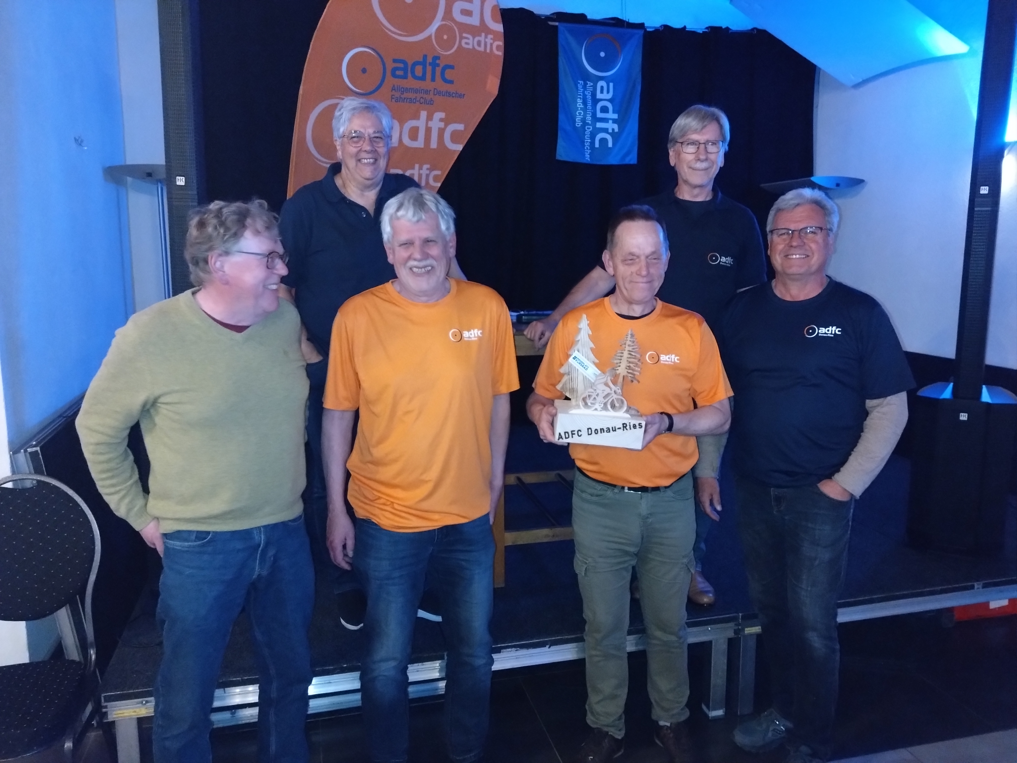 Der Vorstand des ADFC Donau-Ries wurde einstimmig im Amt bestätigt.
