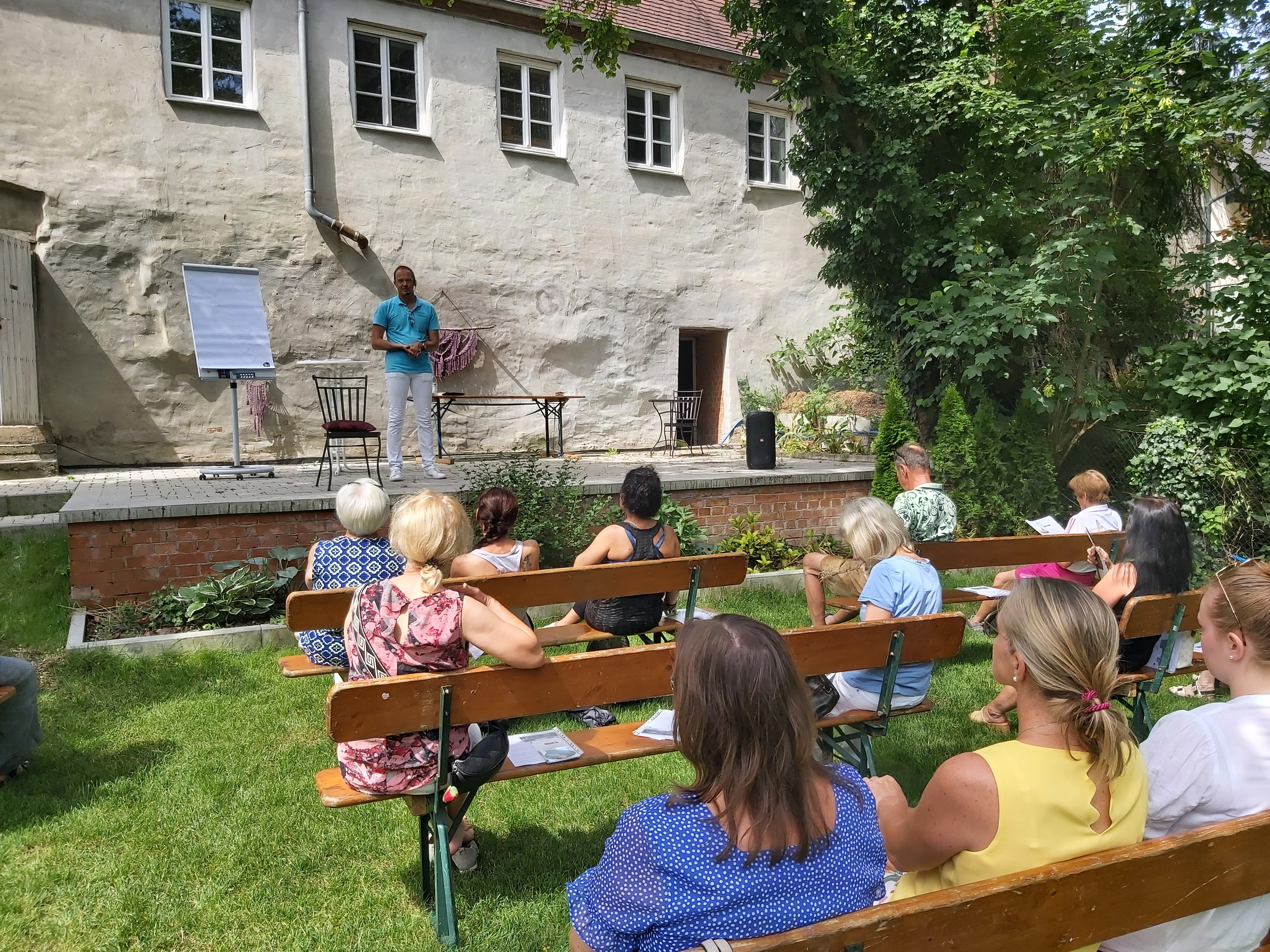 Vorträge und verschiedene Stände gehören zu den Gesundheits- und Bewegungstagen in Donauwörth.