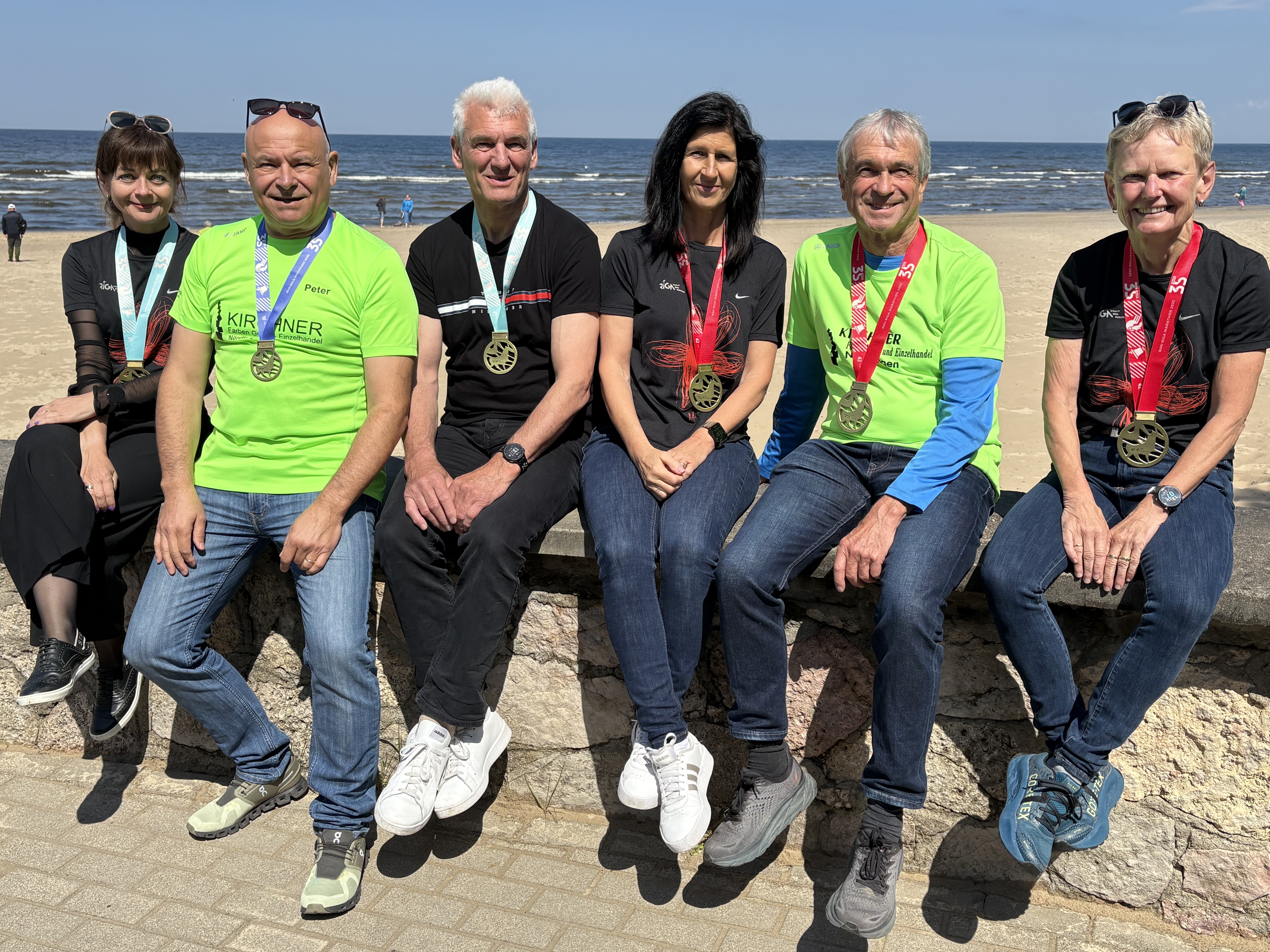 Auf dem Foto von links Helene Schröder, Peter Kocher, Klaus Joas, Anita Joas, Hans Niederhuber und Anneliese.