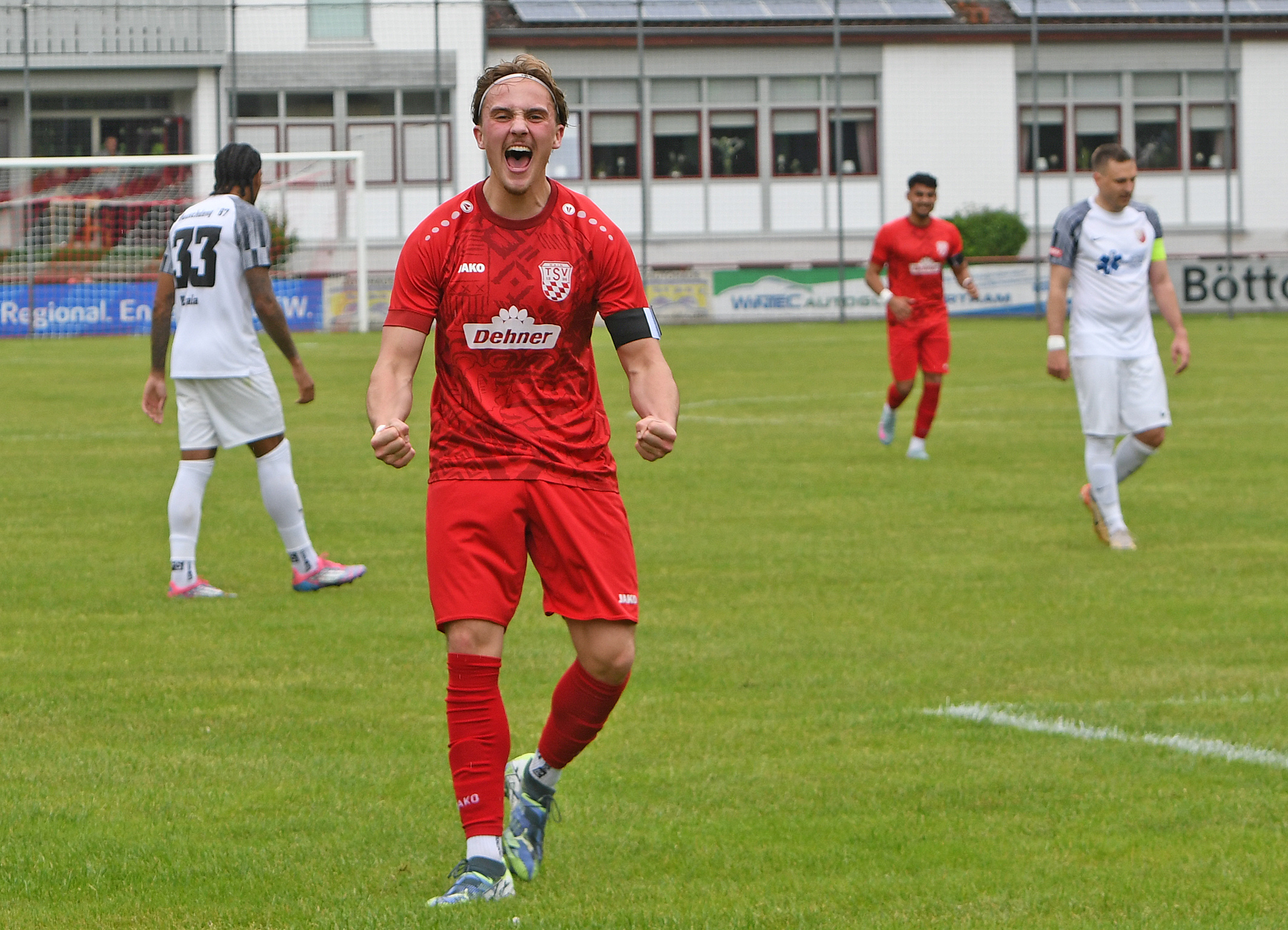Siegfried Kübler nach dem 2:1 von Achir.