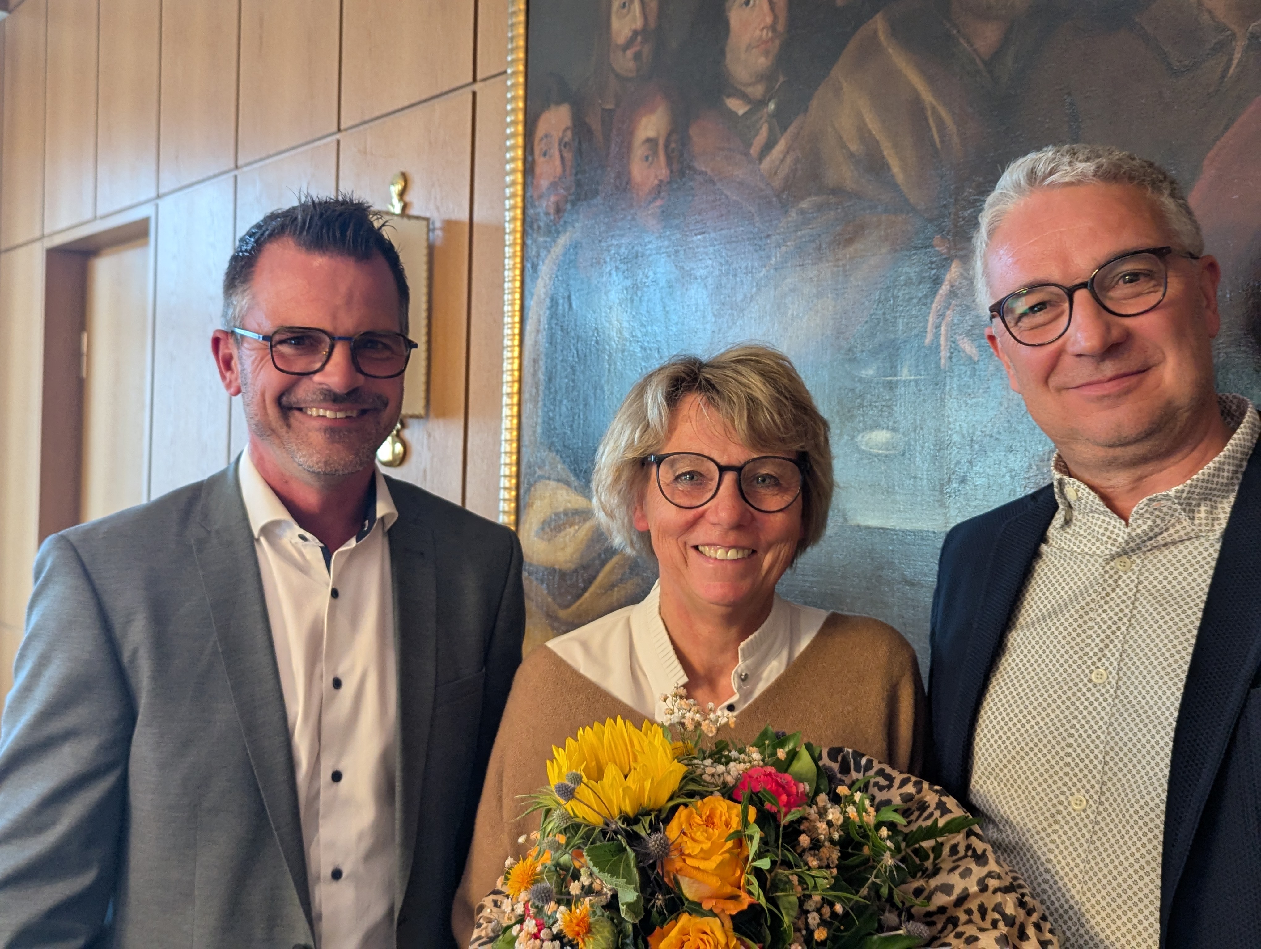 Auf dem Bild zu sehen (von links): Oberbürgermeister Jürgen Sorré, Dr. Stefanie Musaeus und Nachfolger Tobias Merkle.
