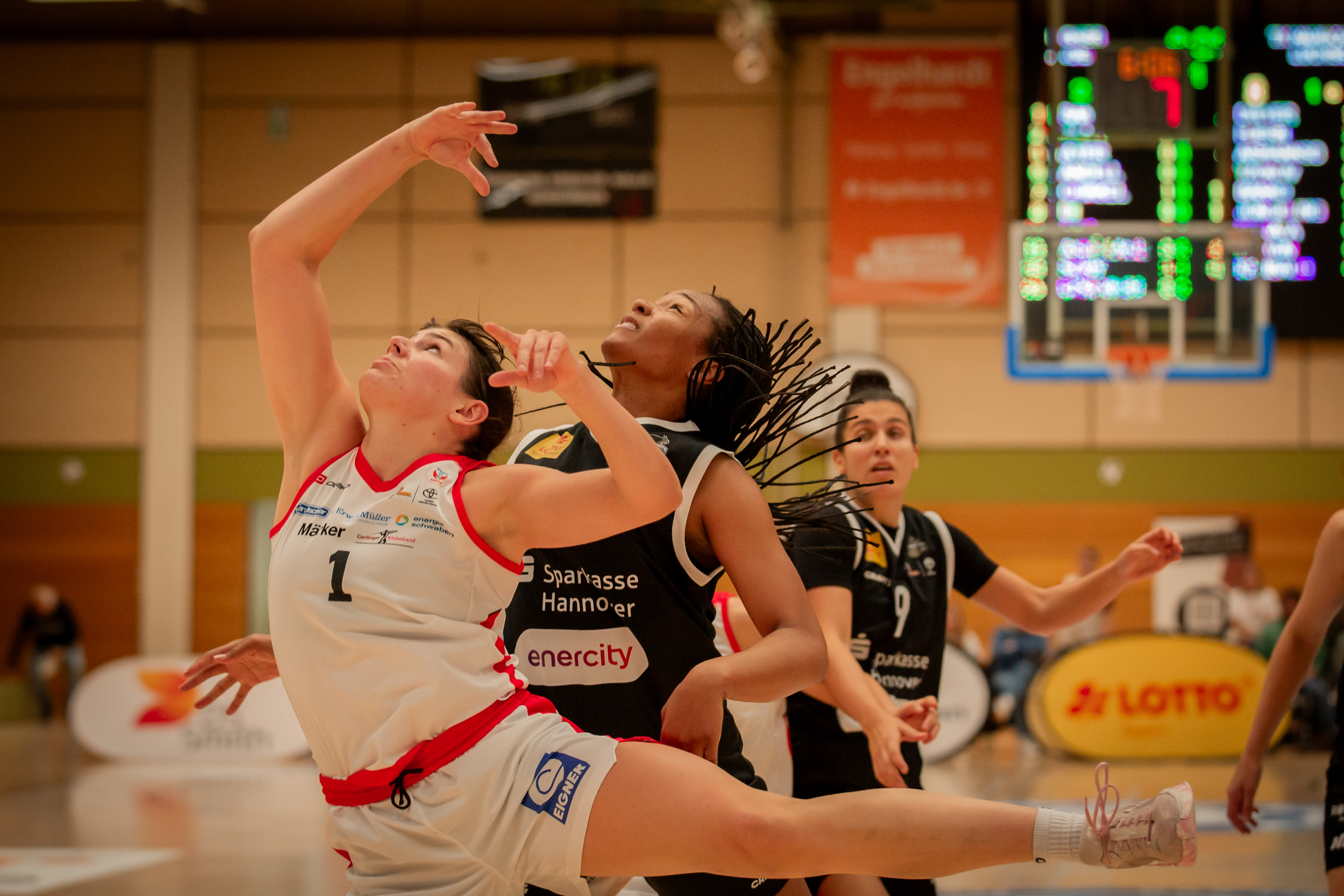 Basketball ball Rettung