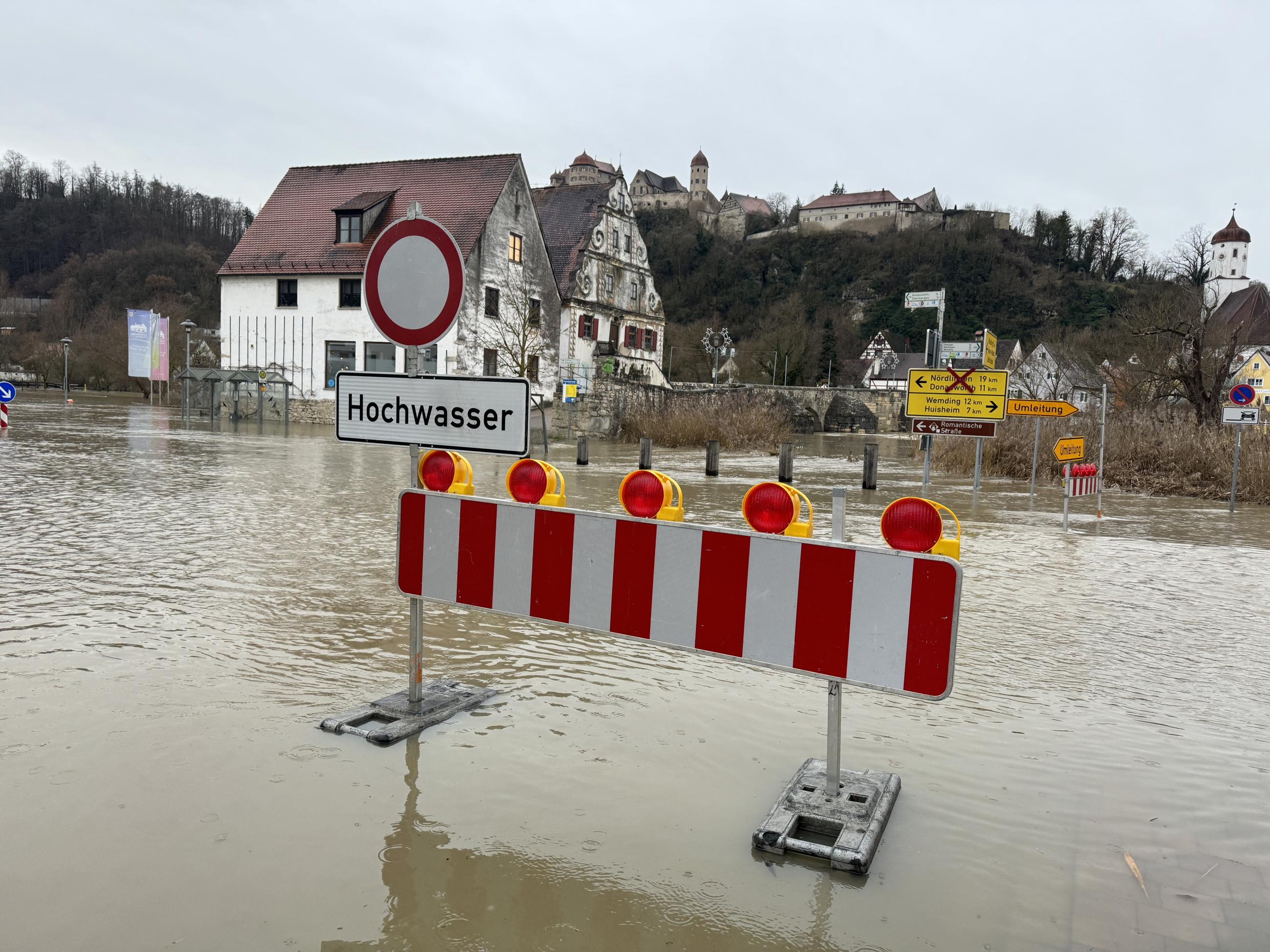 Wetter- Und Hochwasserlage Spitzt Sich Weiter Zu||Donau-Ries-Aktuell